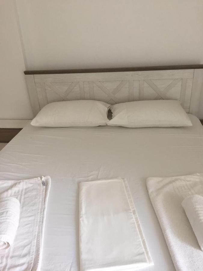 Guest House Plazhi Dhermi Bagian luar foto