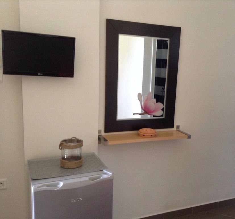 Guest House Plazhi Dhermi Ruang foto